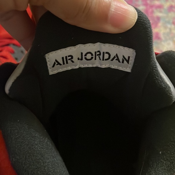 Air Jordan Retro 5 Raging Bull (2021) size 13 - Picture 5 of 8